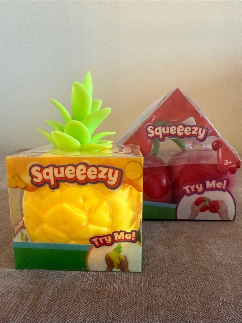 Sunny Days Squeezy Pineapple & Cheeries